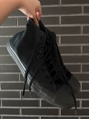 Black converse size 14 men’s